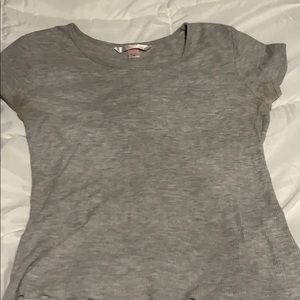 Grey Victoria’s Secret knit tee